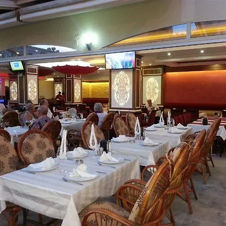 Hotell Mitos & 2*