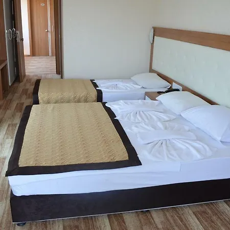 Mitos & Hotell 2*
